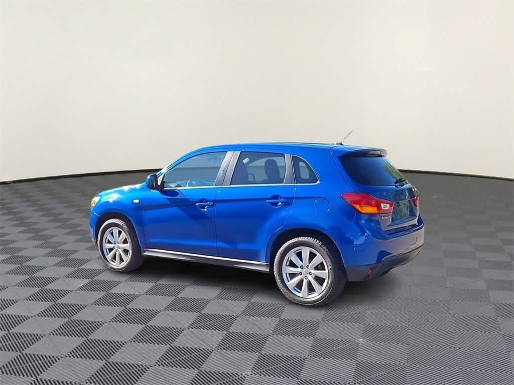 Thumbnail: 2015 Mitsubishi Outlander Sport - 6