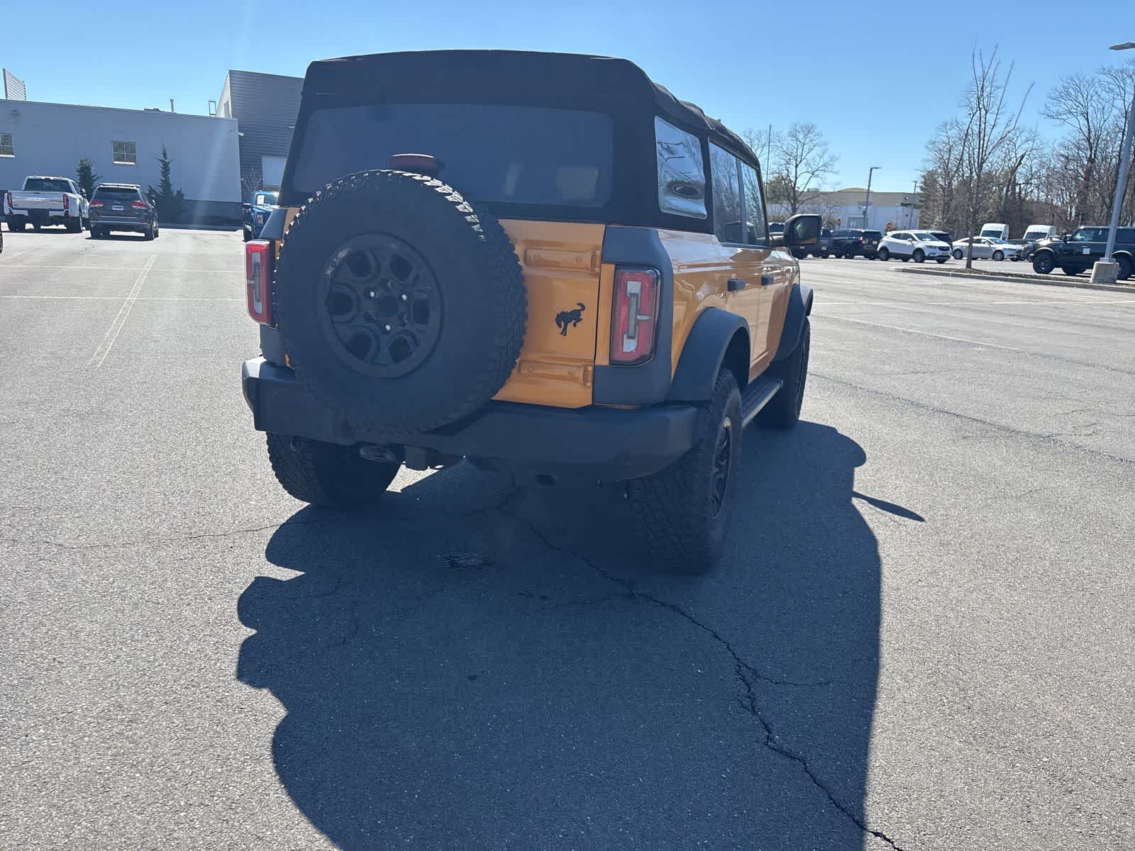 Thumbnail: 2022 Ford Bronco - 17