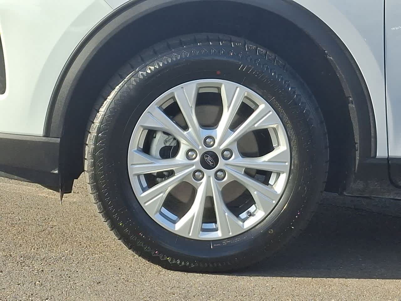 Thumbnail: 2025 Ford Escape - 29