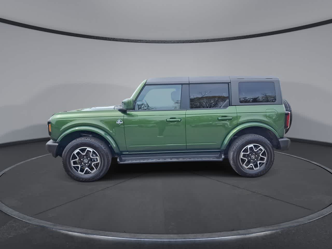 Thumbnail: 2025 Ford Bronco - 5