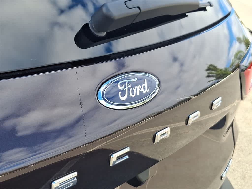 Thumbnail: 2023 Ford Escape - 28