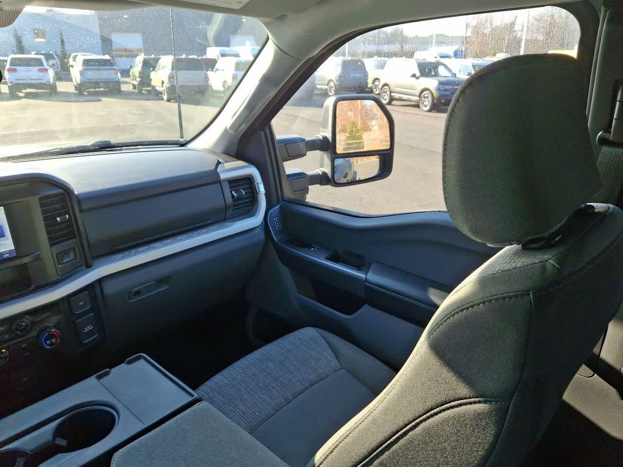 Thumbnail: 2025 Ford F-250 - 11