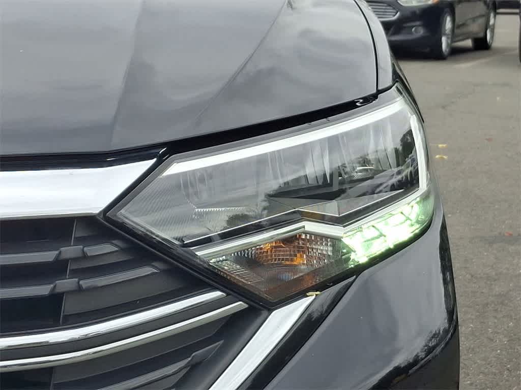 Thumbnail: 2023 Volkswagen Jetta - 30