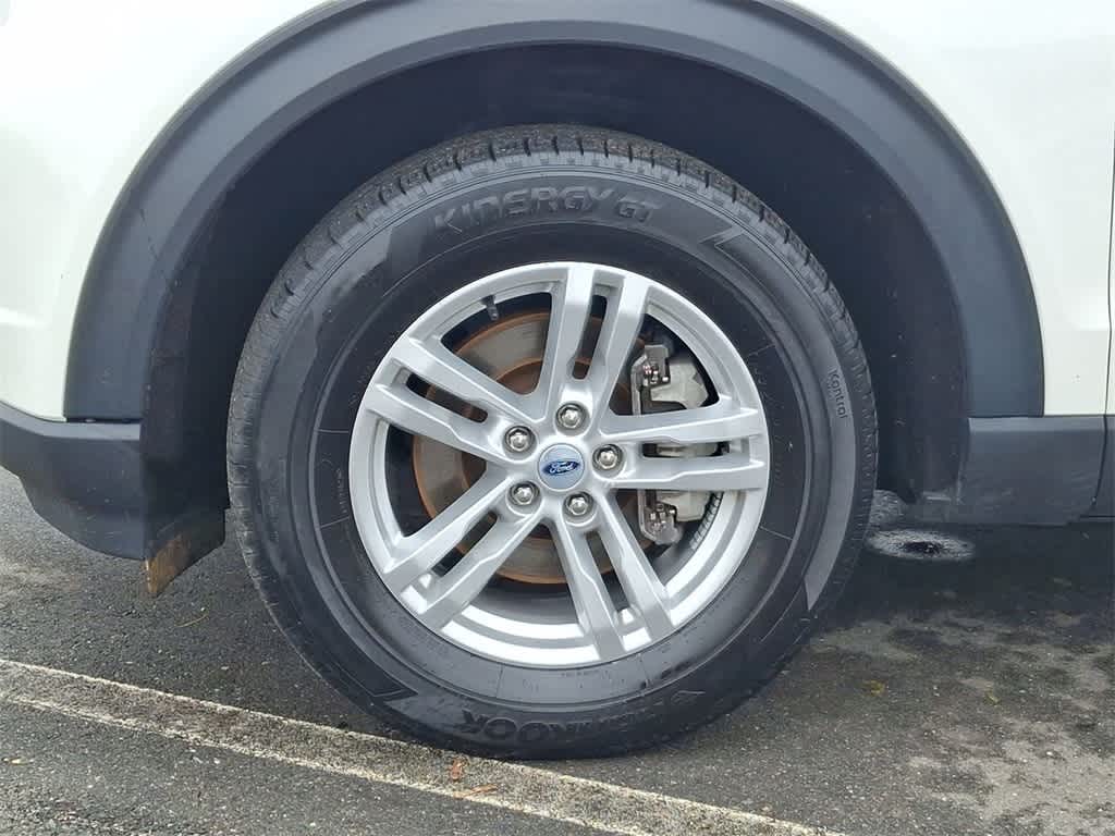 Thumbnail: 2022 Ford Explorer - 29