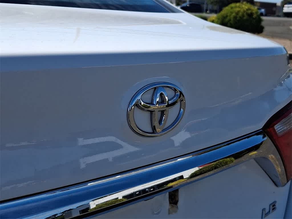 Thumbnail: 2015 Toyota Camry - 28