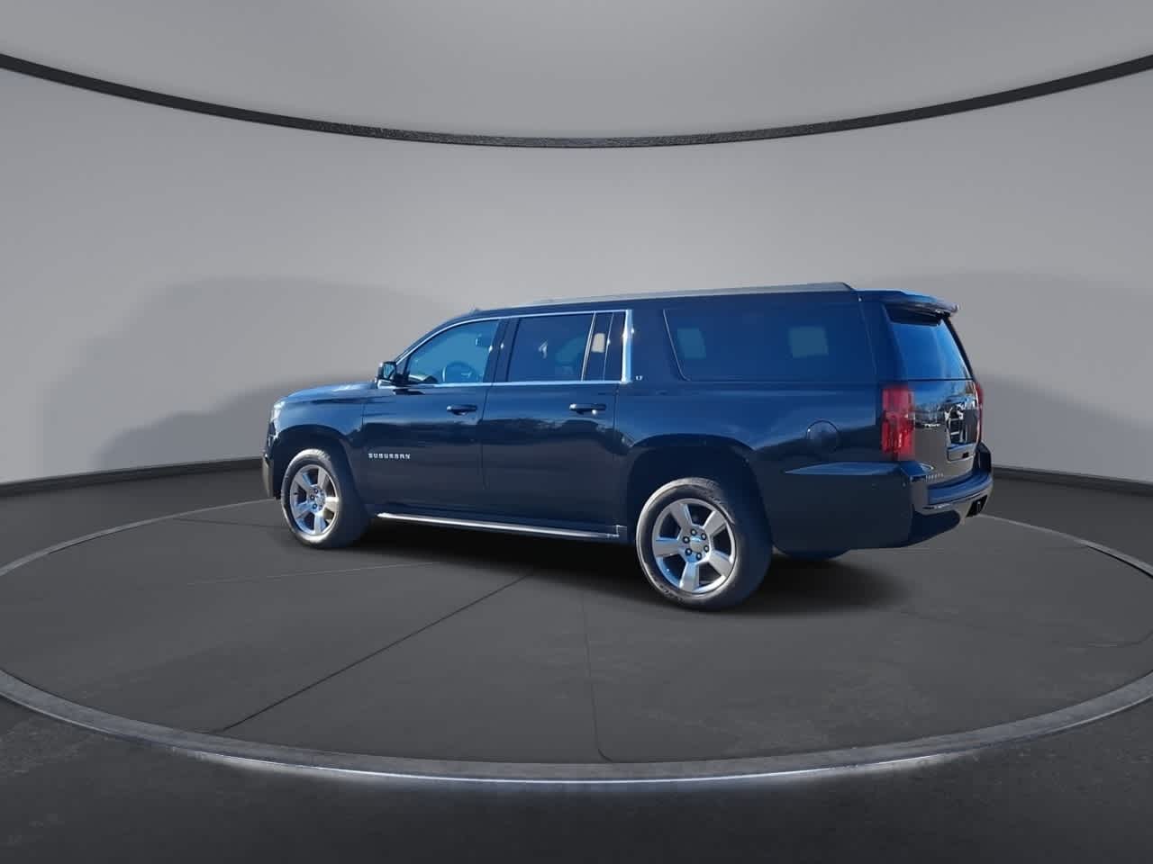 Thumbnail: 2020 Chevrolet Suburban - 6