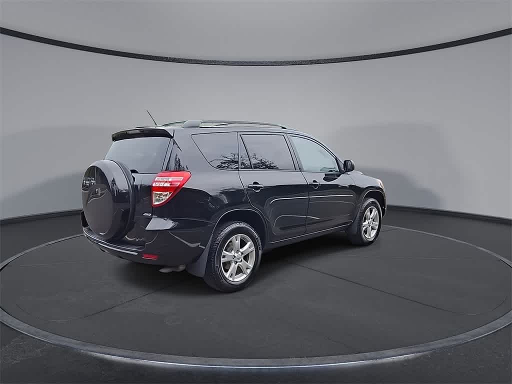 Thumbnail: 2011 Toyota RAV4 - 8