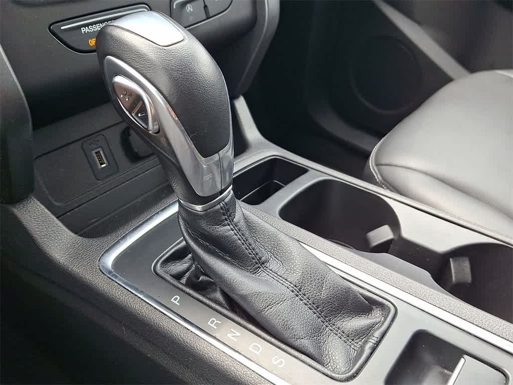 2019 Ford Escape SEL 12