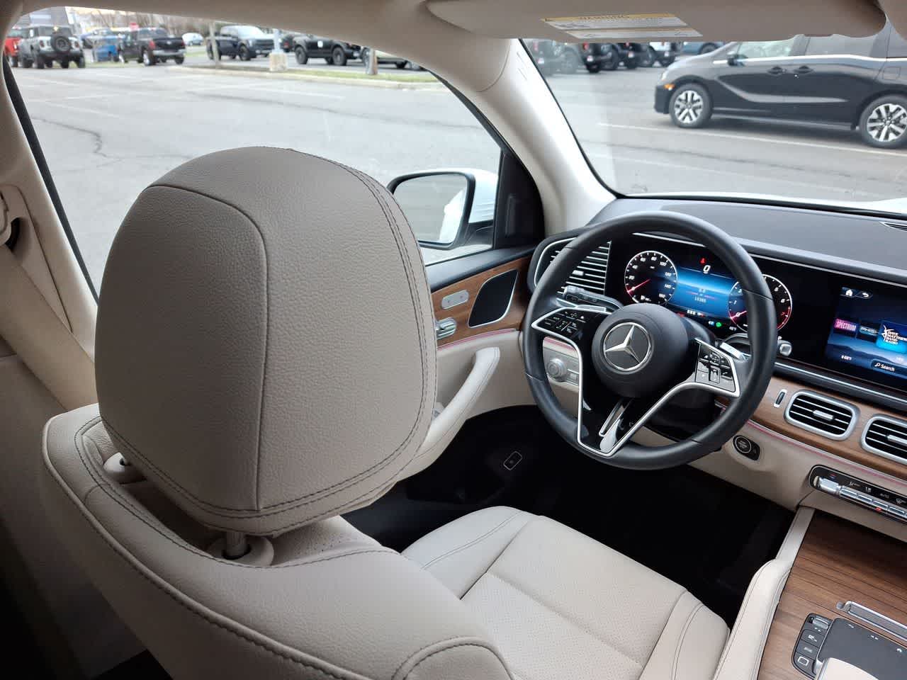 Thumbnail: 2025 Mercedes-Benz GLE - 15