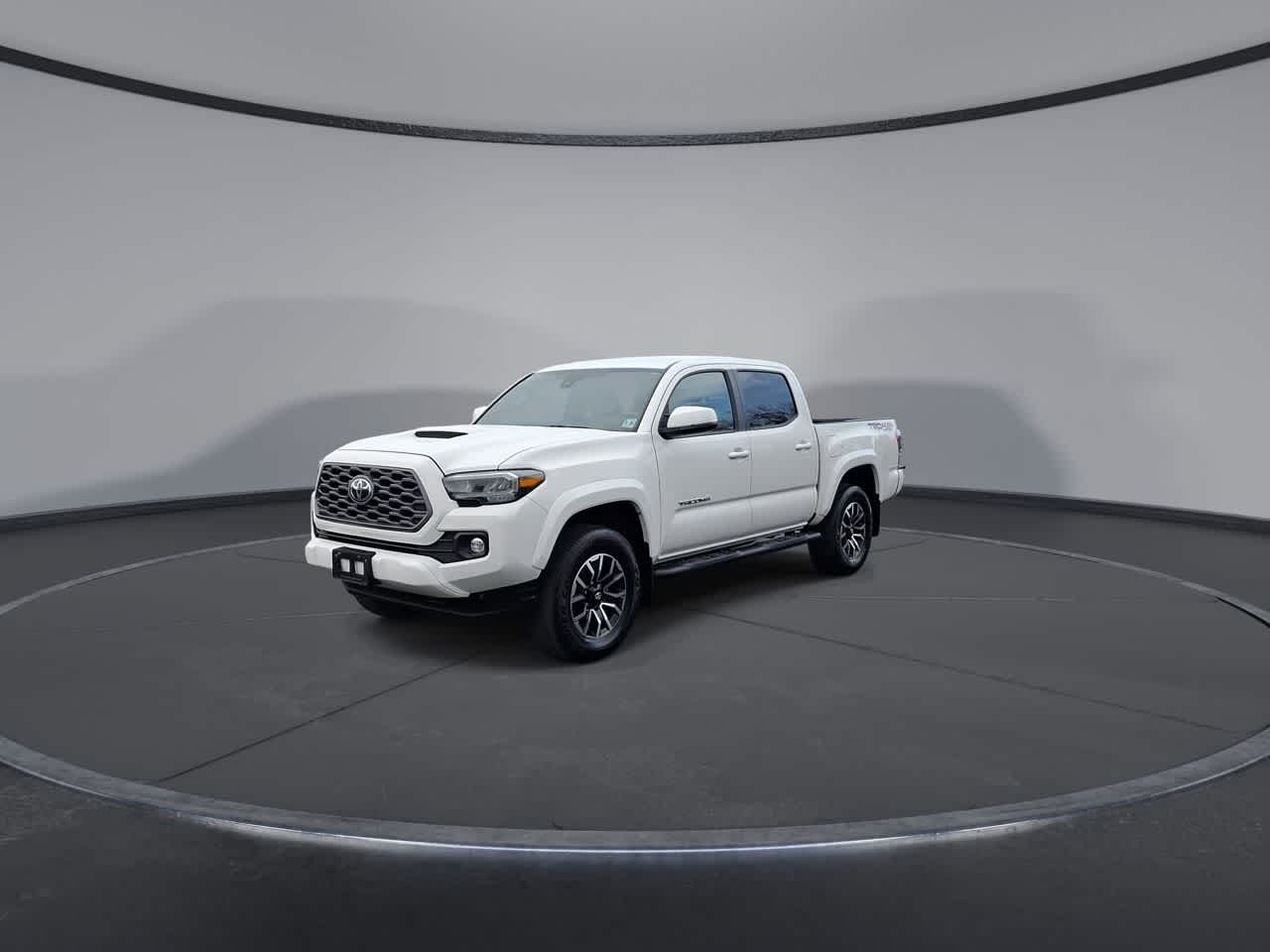 Thumbnail: 2023 Toyota Tacoma - 3