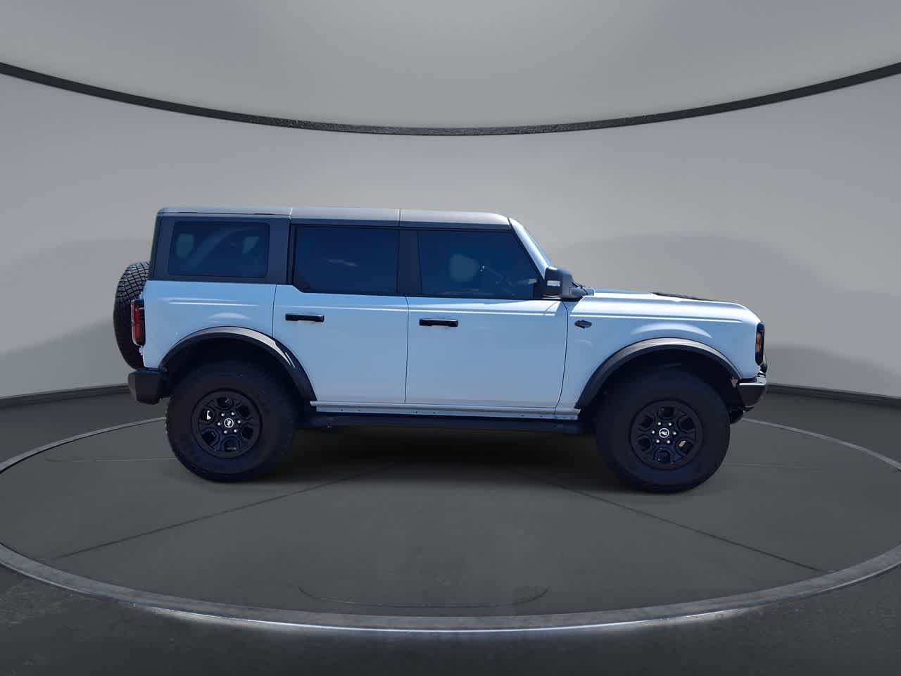 Thumbnail: 2023 Ford Bronco - 8