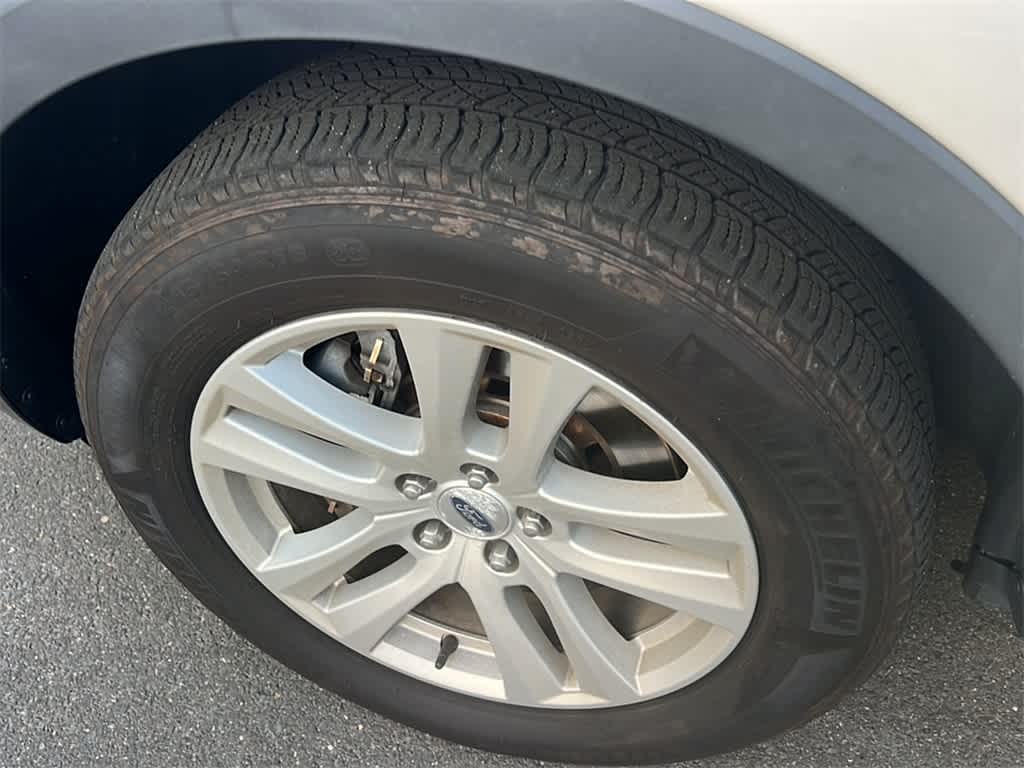 2018 Ford Explorer XLT 10