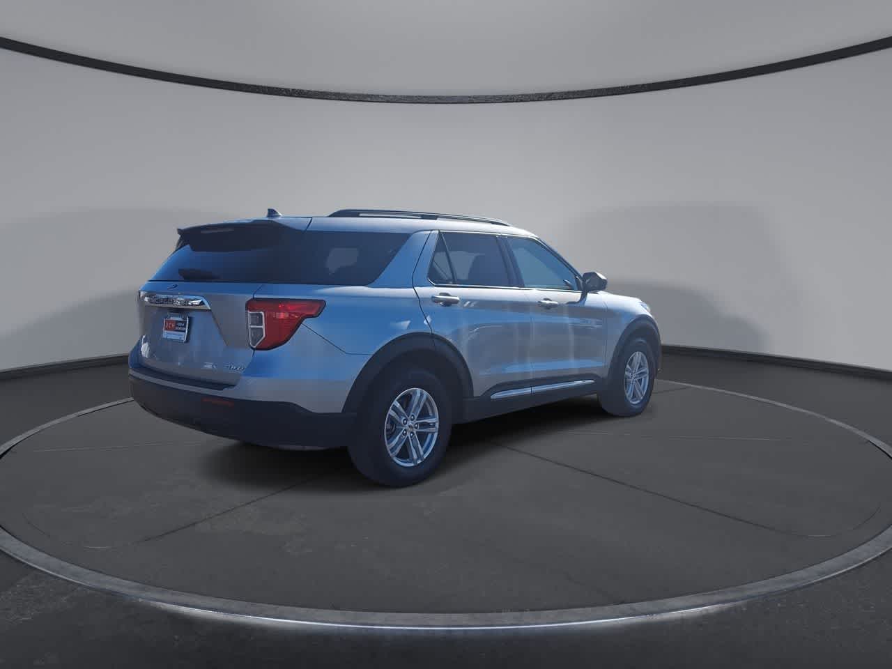 Thumbnail: 2023 Ford Explorer - 8