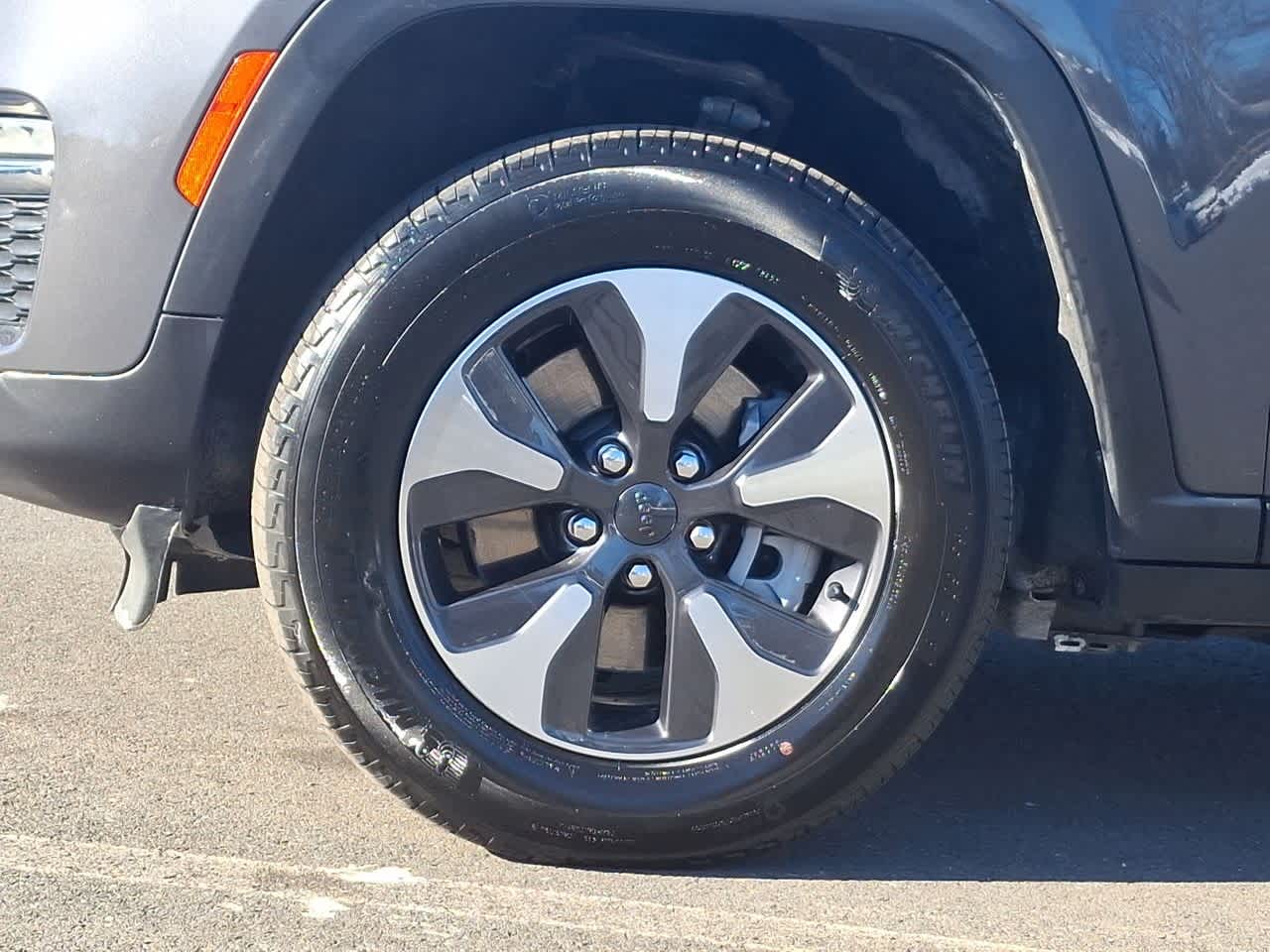 Thumbnail: 2024 Jeep Grand Cherokee - 29