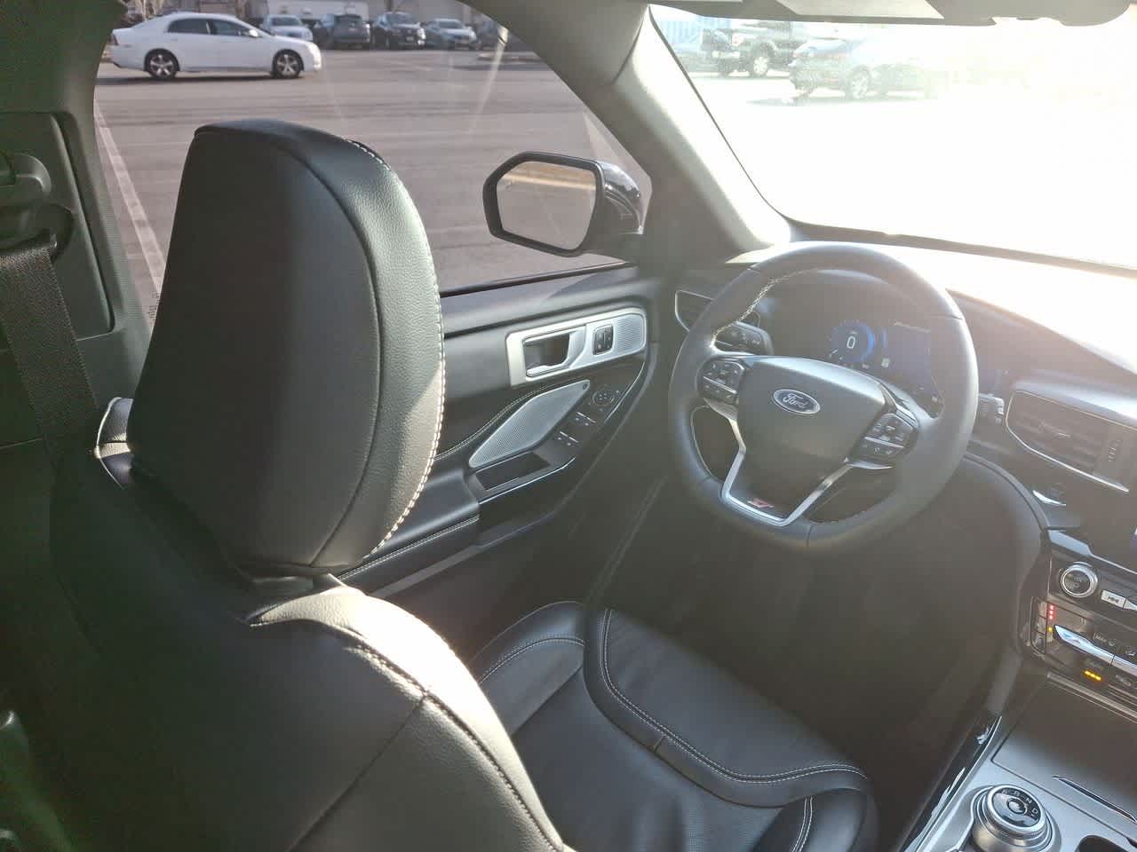 Thumbnail: 2023 Ford Explorer - 15