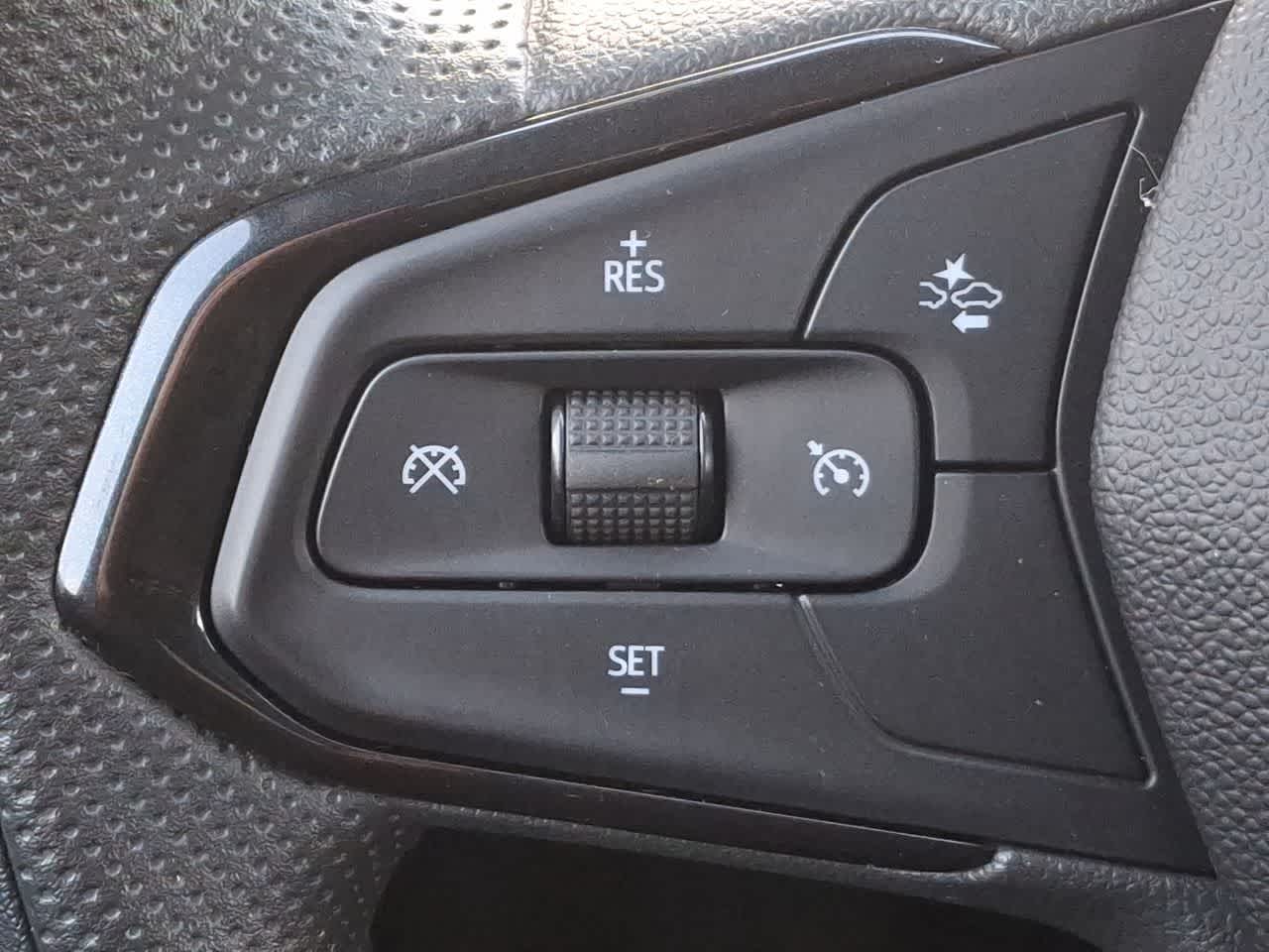 Thumbnail: 2024 Chevrolet TrailBlazer - 23