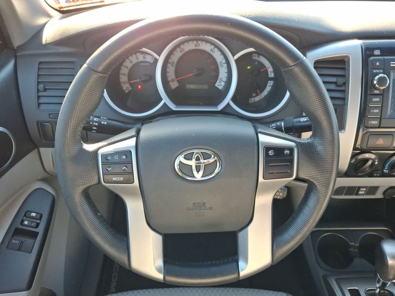 Thumbnail: 2013 Toyota Tacoma - 22