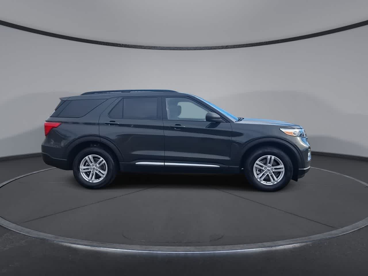 Thumbnail: 2024 Ford Explorer - 9