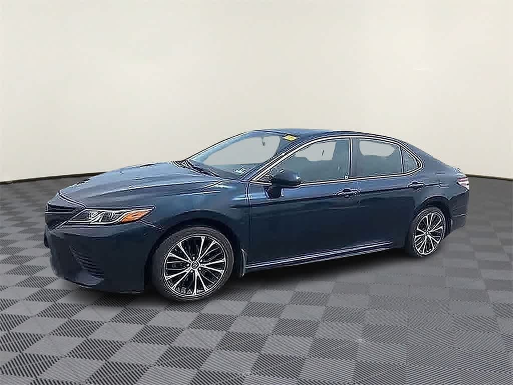 Thumbnail: 2019 Toyota Camry - 1