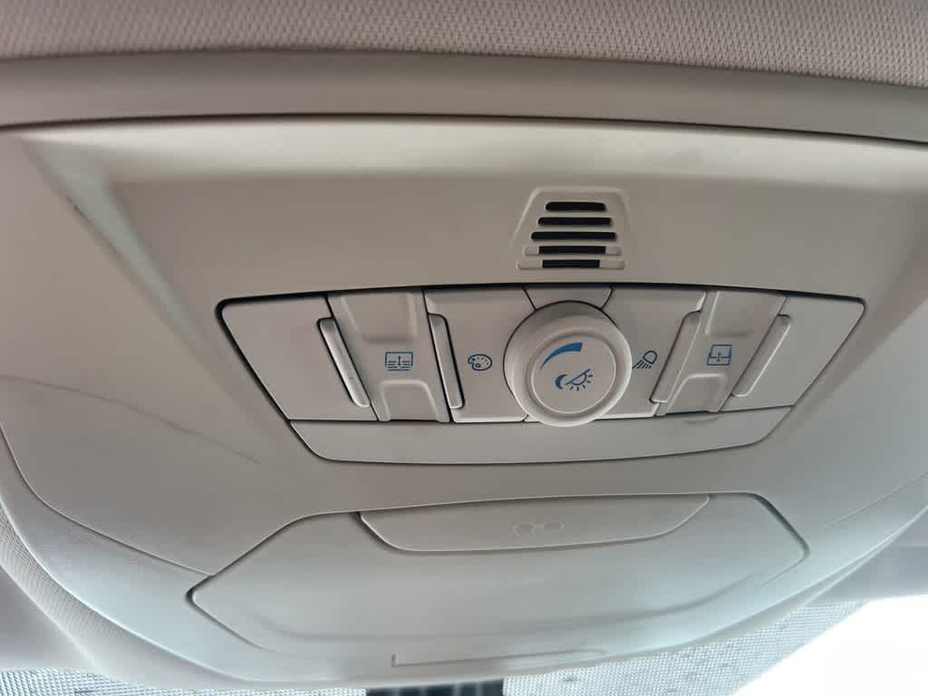 Thumbnail: 2014 Ford Escape - 21