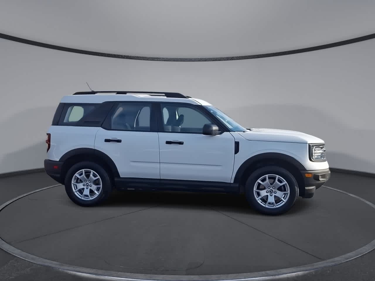 Thumbnail: 2022 Ford Bronco Sport - 9