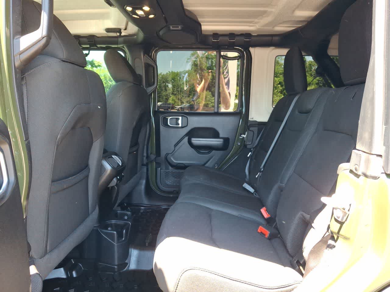 Thumbnail: 2021 Jeep Wrangler - 26