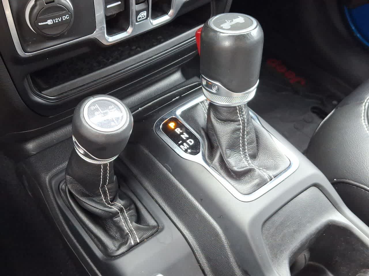 Thumbnail: 2022 Jeep Wrangler - 18