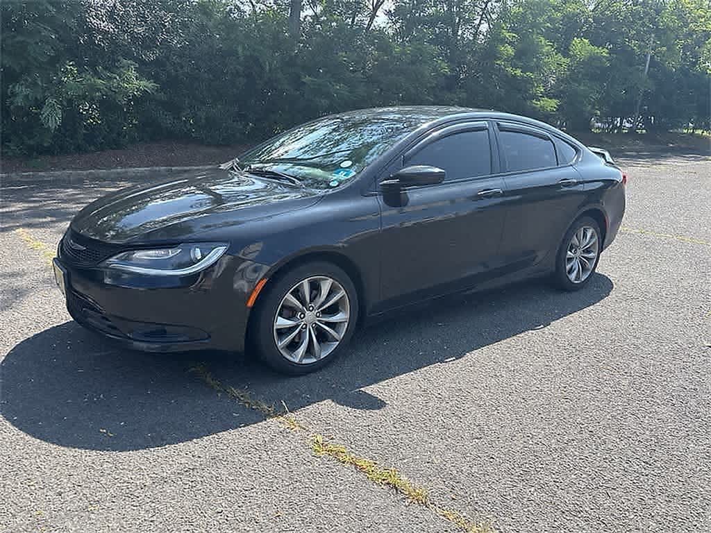Thumbnail: 2016 Chrysler 200 - 1