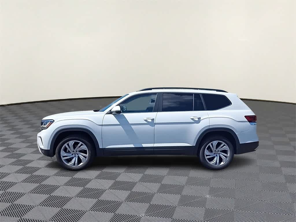 Thumbnail: 2022 Volkswagen Atlas - 4