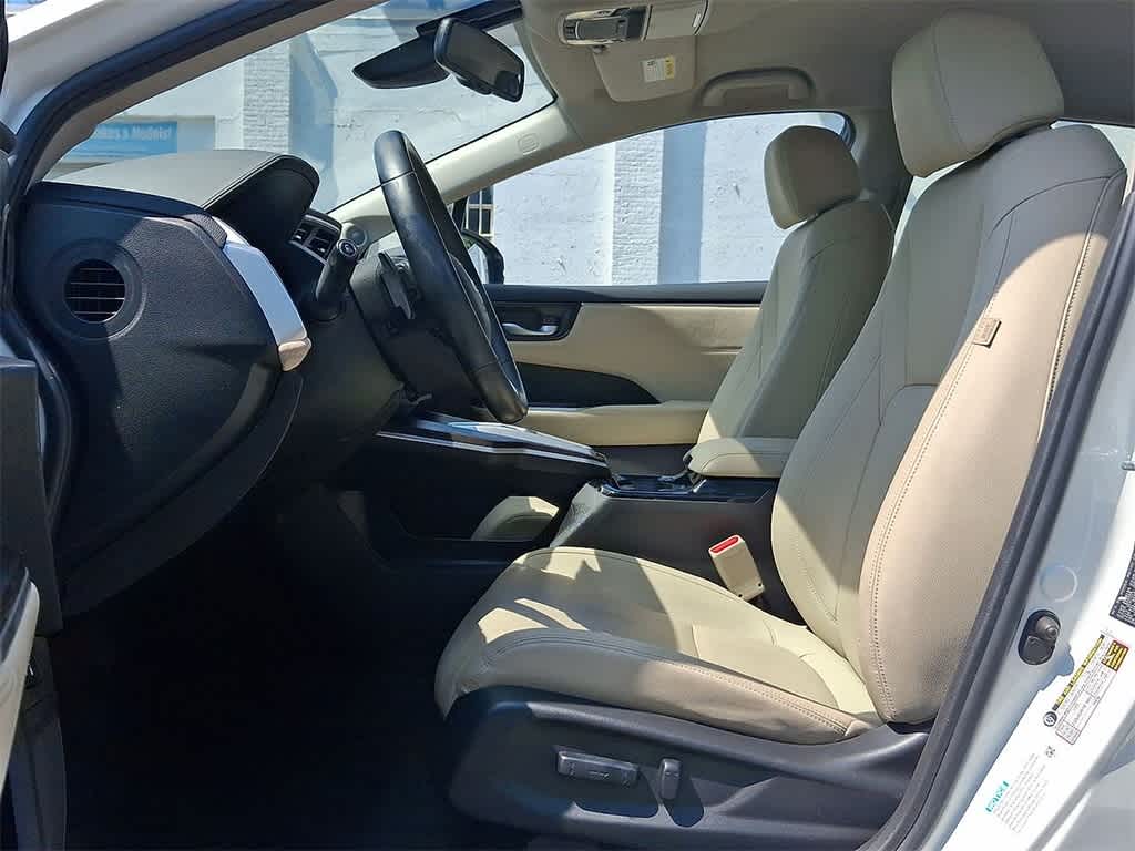 Thumbnail: 2018 Honda Clarity - 11