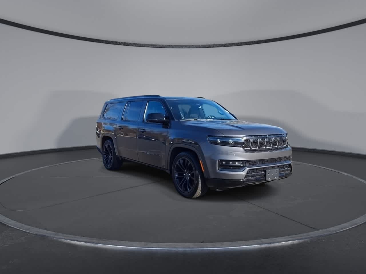 Thumbnail: 2024 Jeep Grand Wagoneer L - 2