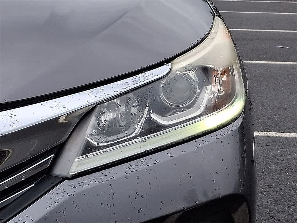 Thumbnail: 2016 Honda Accord - 23