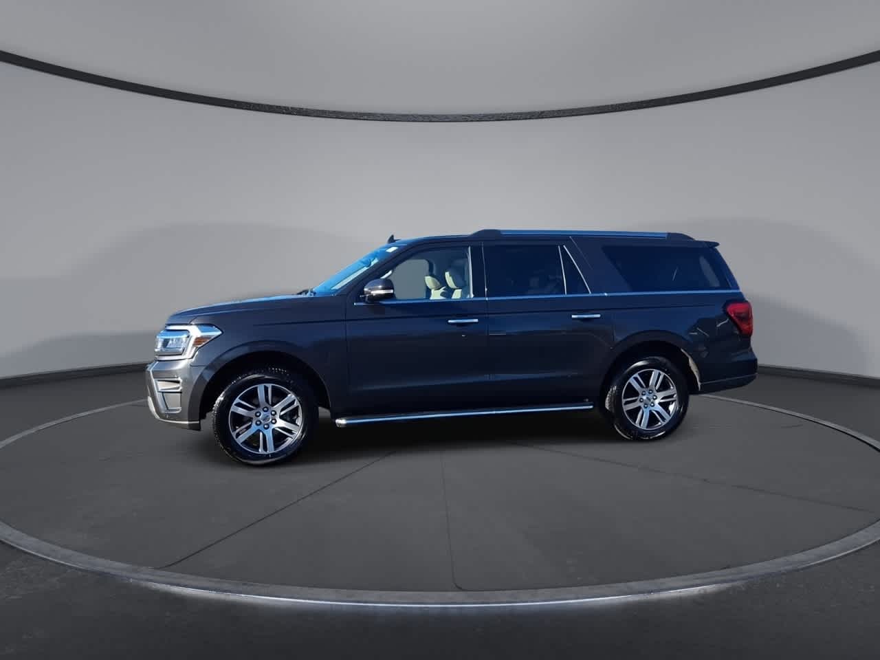 Thumbnail: 2023 Ford Expedition MAX - 4