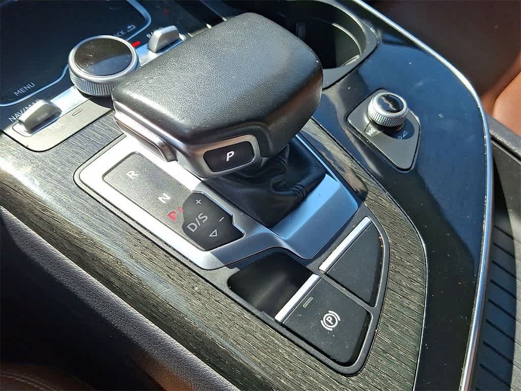 Thumbnail: 2019 Audi Q7 - 18