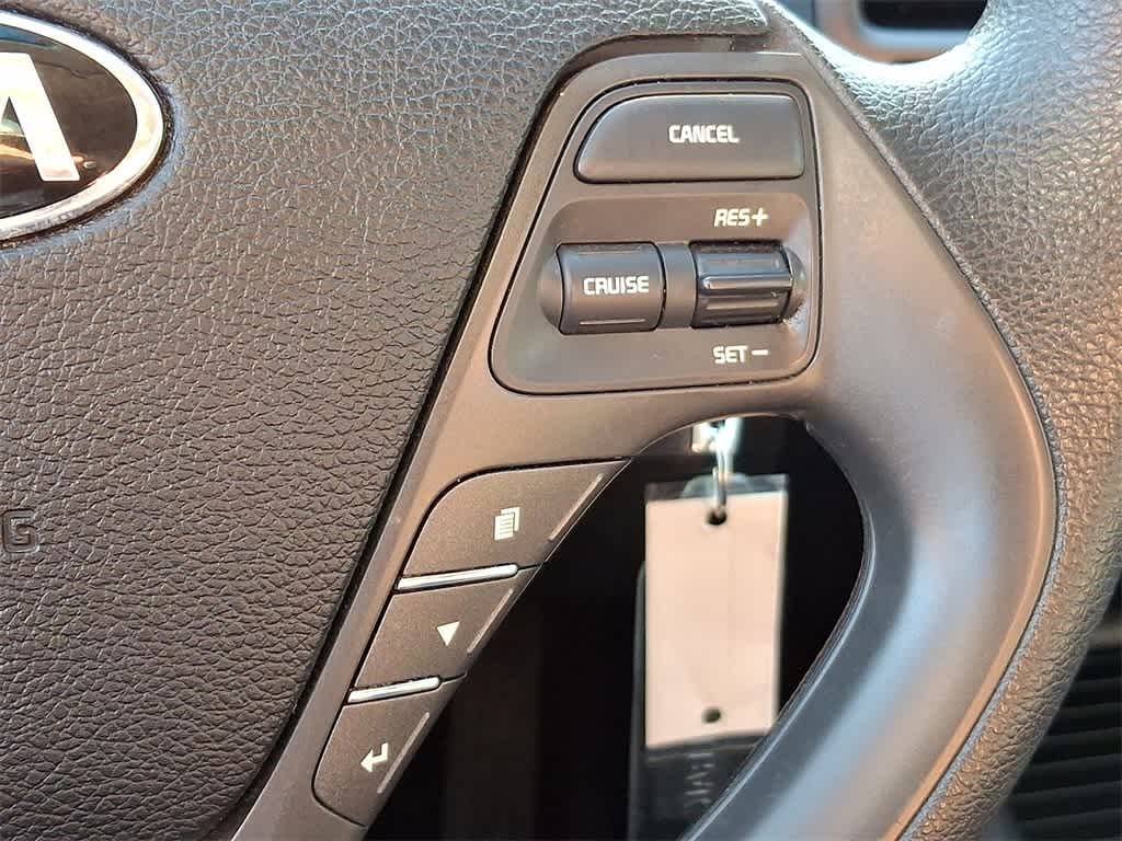 Thumbnail: 2018 Kia Forte - 24