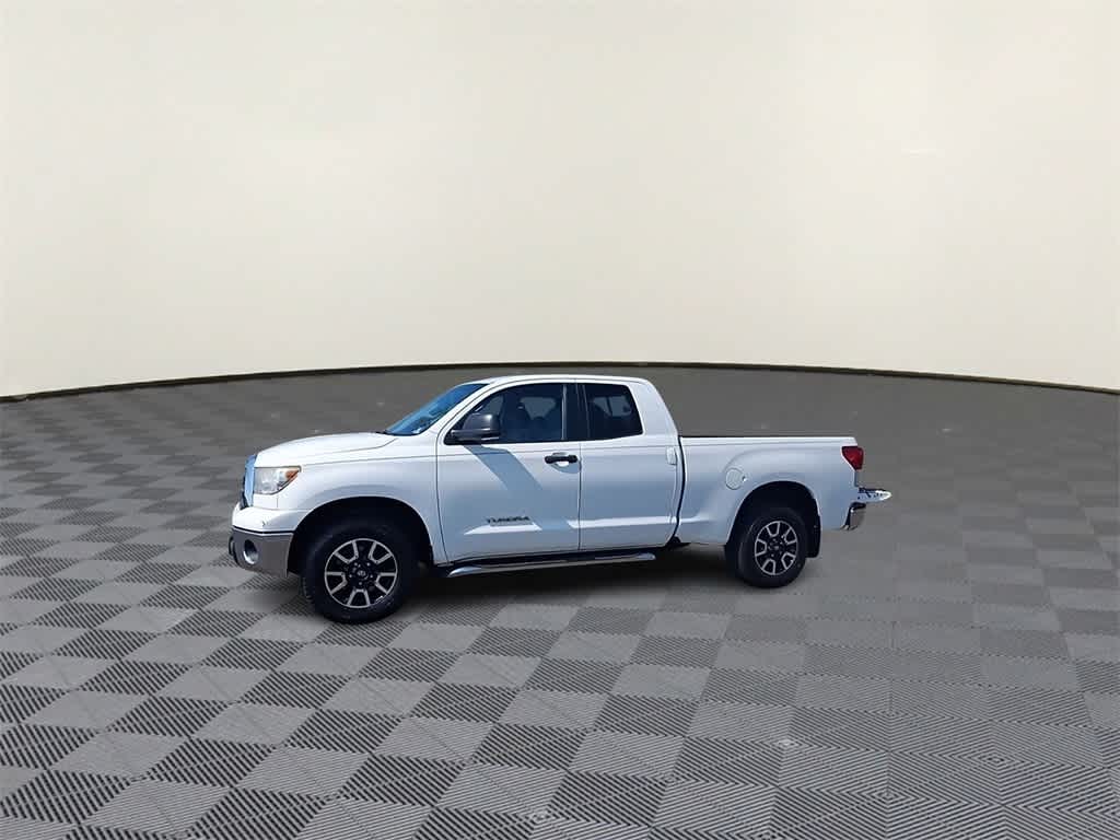 Thumbnail: 2013 Toyota Tundra - 4