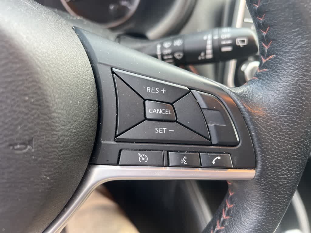 Thumbnail: 2019 Nissan Kicks - 17