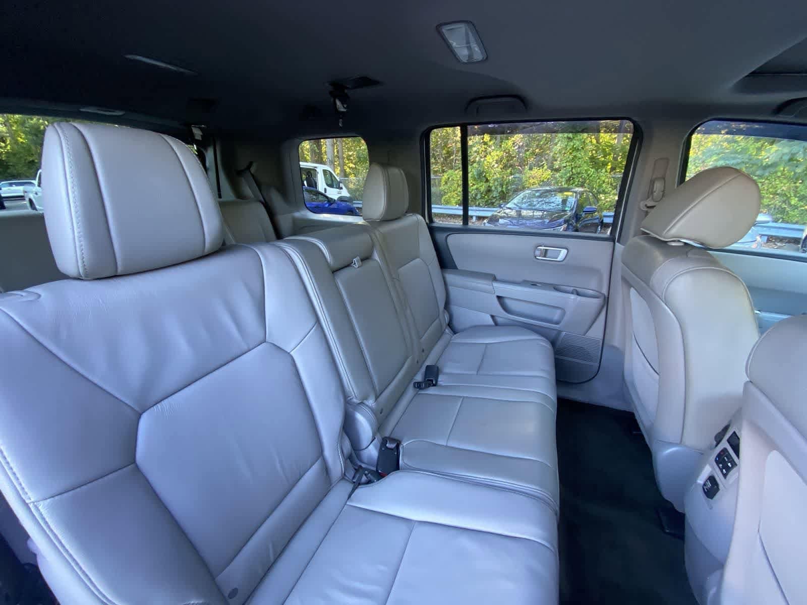 Thumbnail: 2014 Honda Pilot - 24