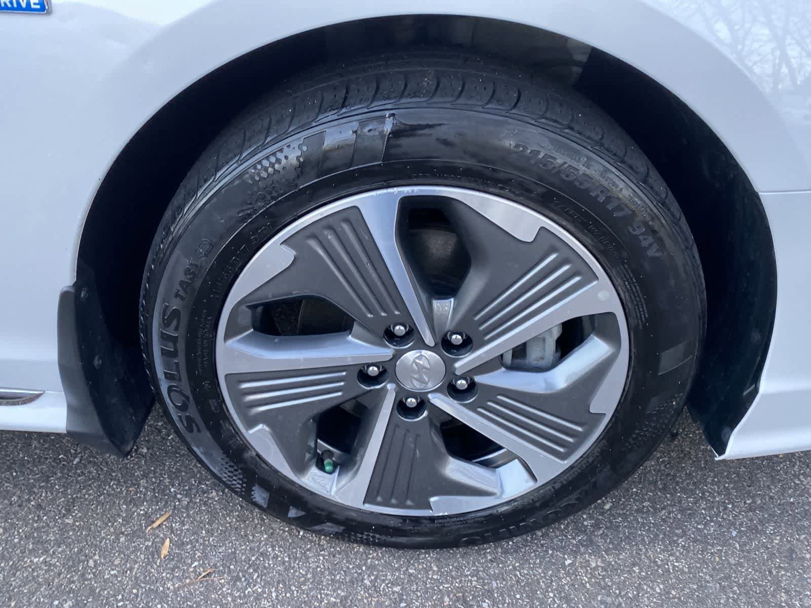 Thumbnail: 2019 Hyundai Sonata - 22