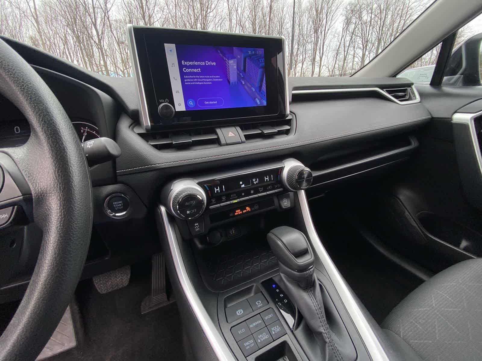 Thumbnail: 2025 Toyota RAV4 - 23