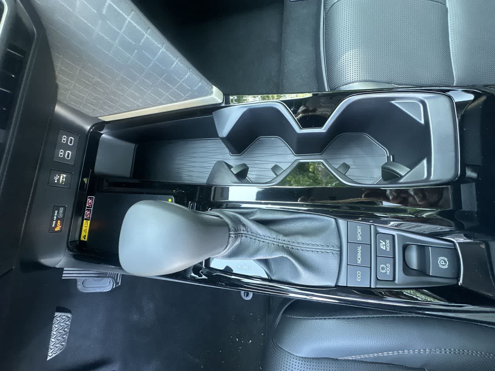 Thumbnail: 2026 Toyota Camry - 28