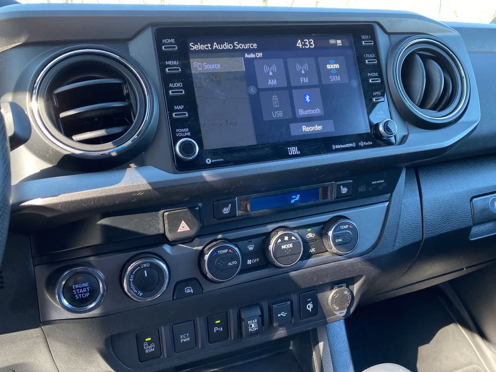 Thumbnail: 2021 Toyota Tacoma - 31