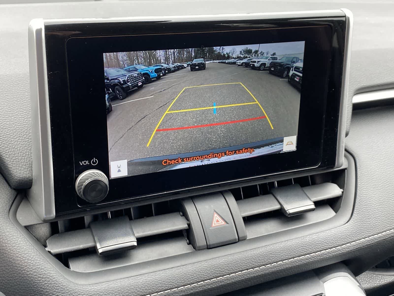 Thumbnail: 2025 Toyota RAV4 - 31