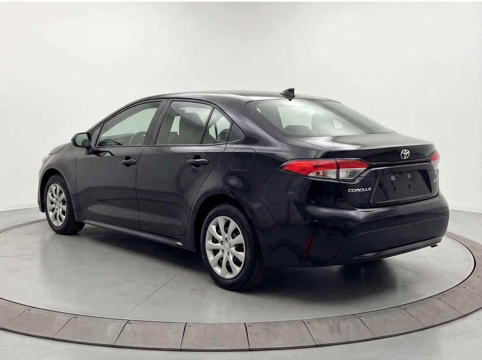 Thumbnail: 2025 Toyota Corolla - 5