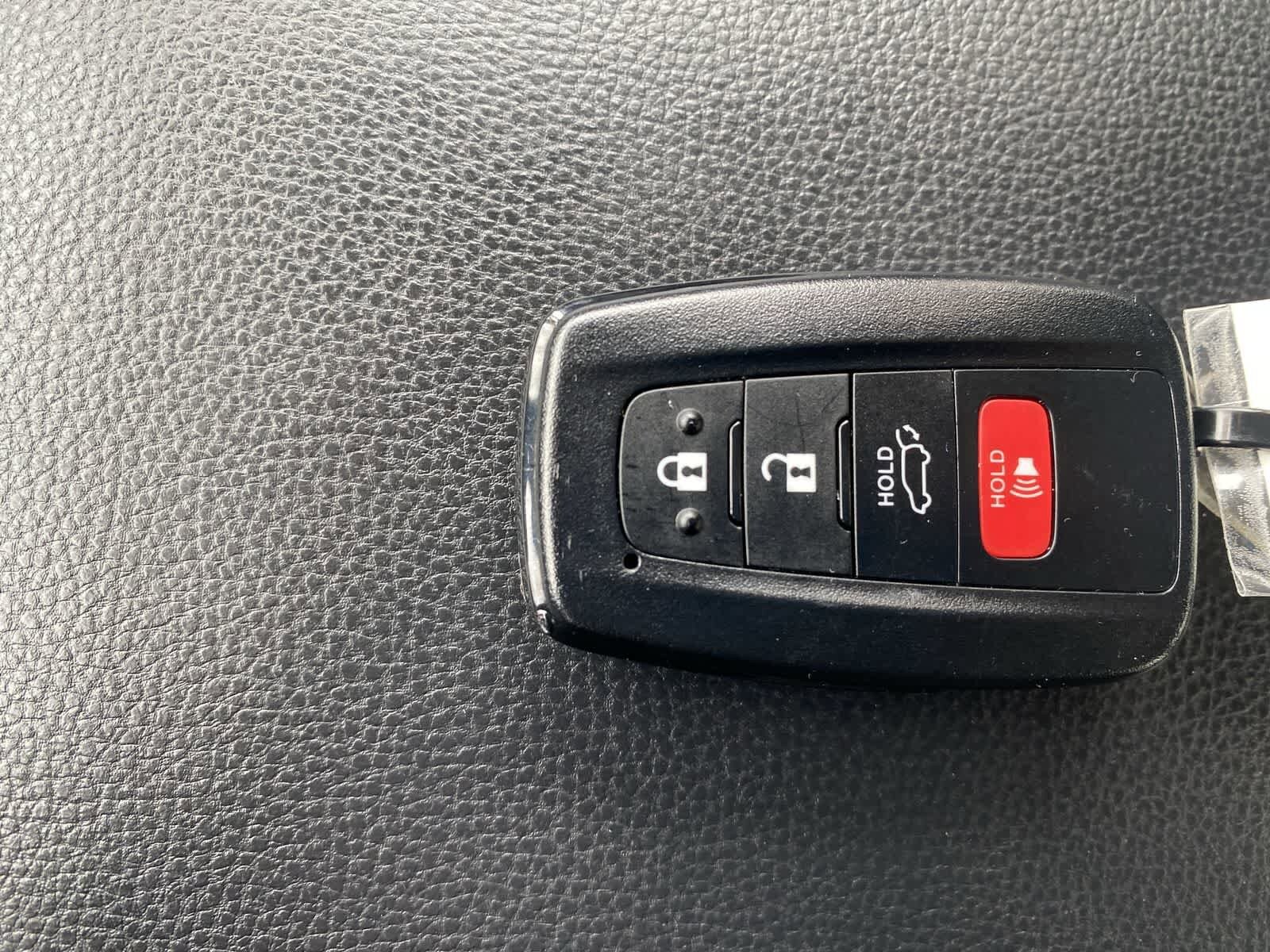 Thumbnail: 2025 Toyota RAV4 - 38