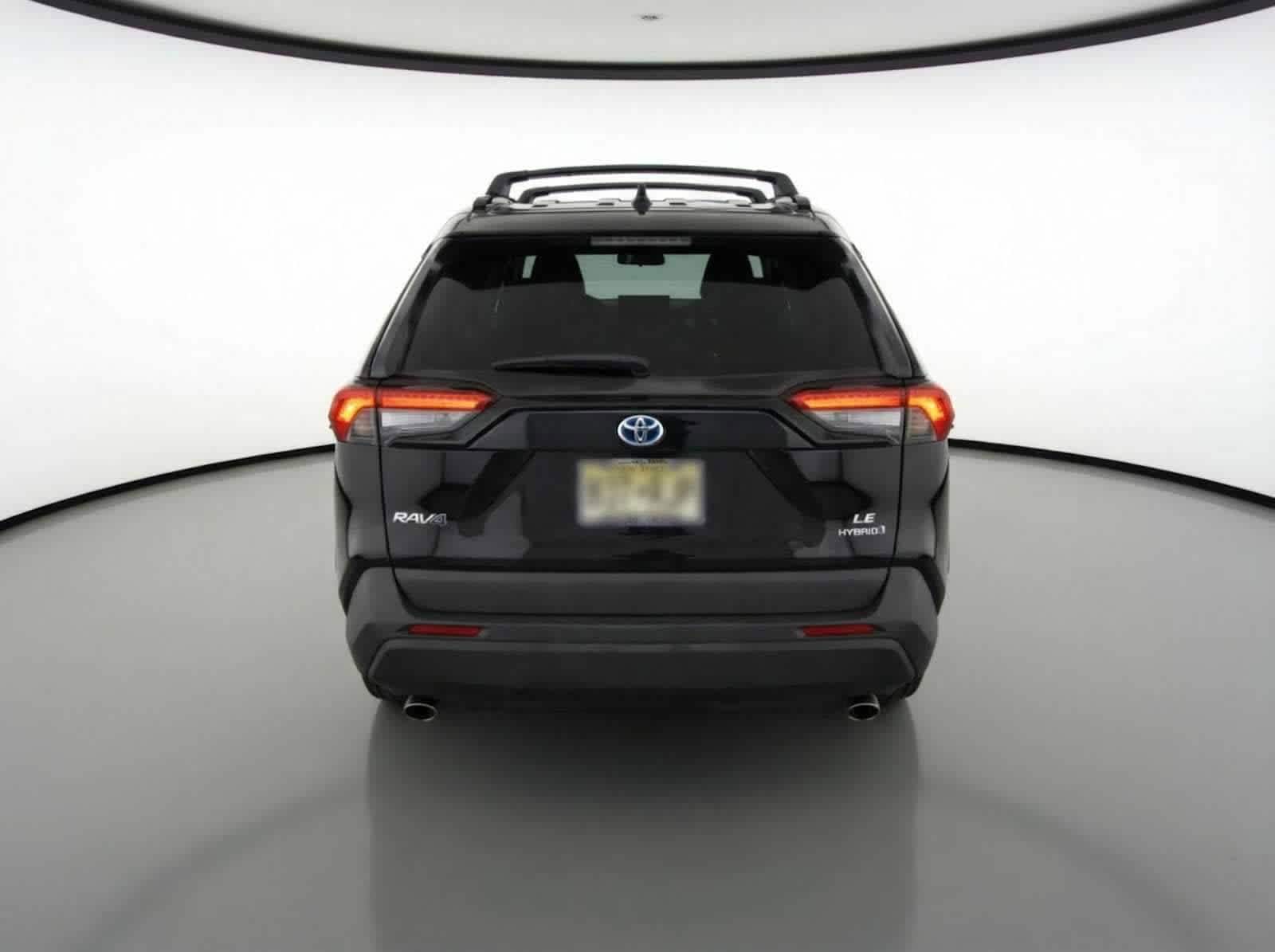 Thumbnail: 2020 Toyota RAV4 - 9