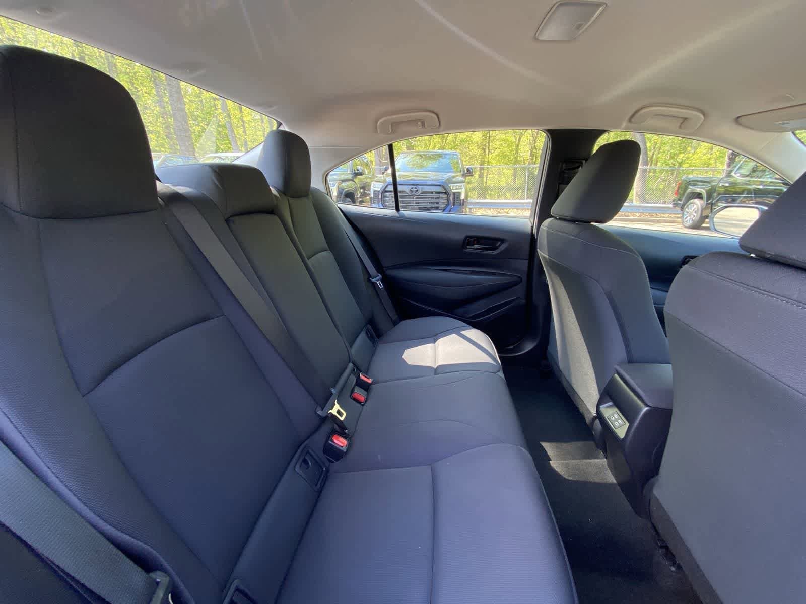 2024 Toyota Corolla LE - Photo 36