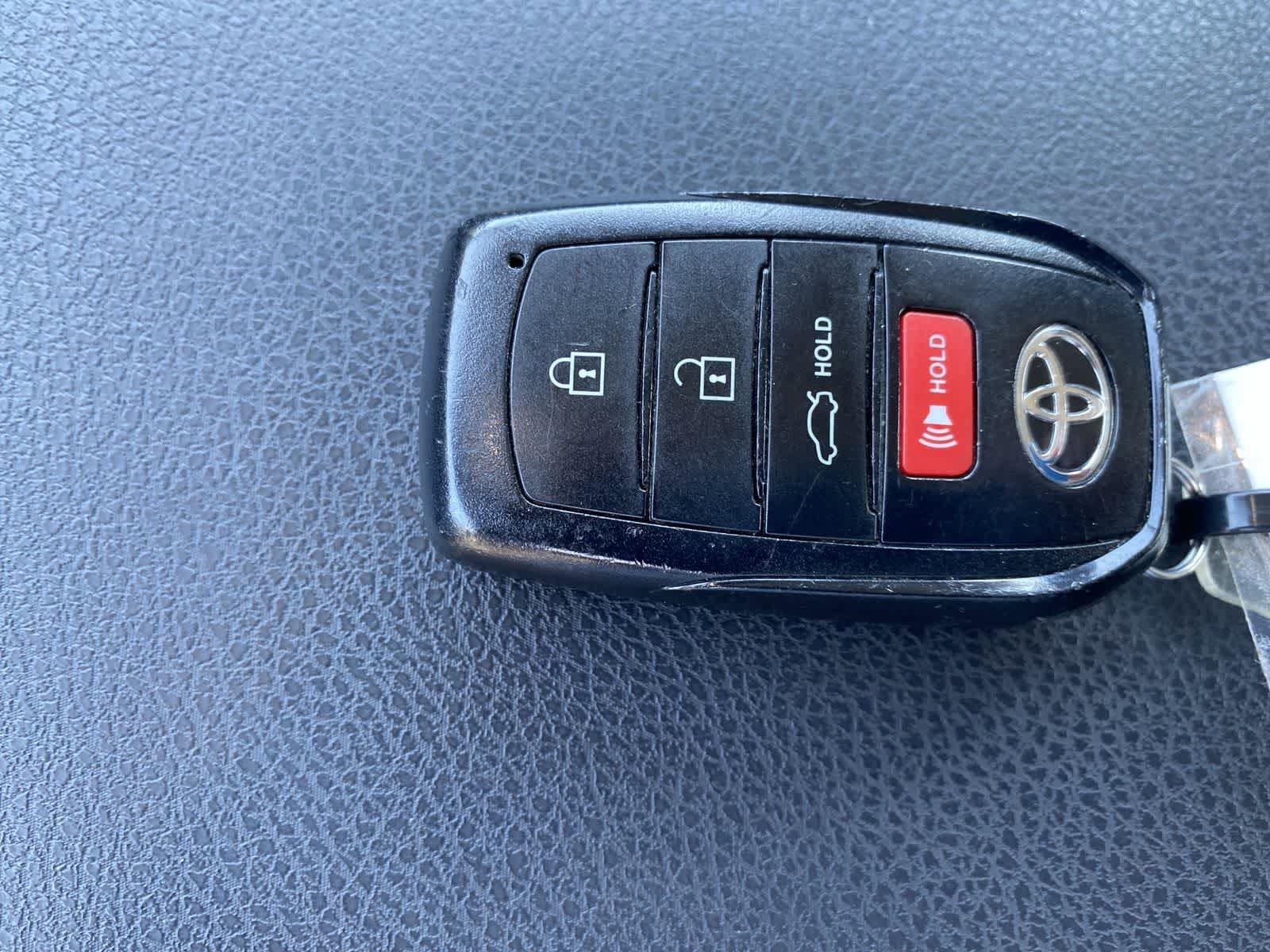 Thumbnail: 2025 Toyota Camry - 35