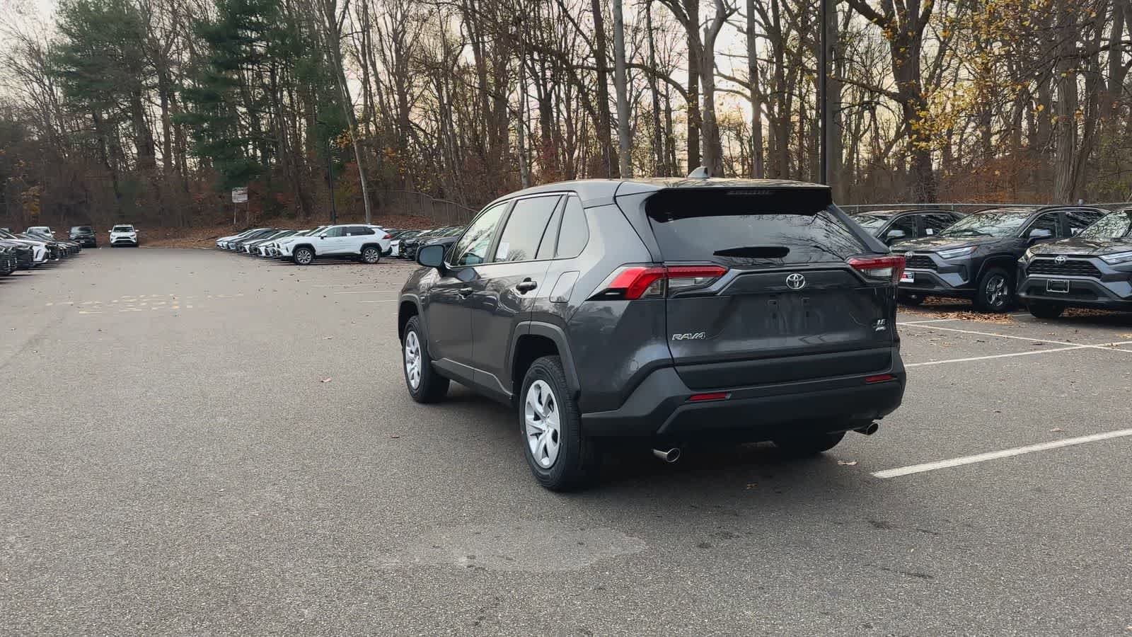 Thumbnail: 2025 Toyota RAV4 - 7