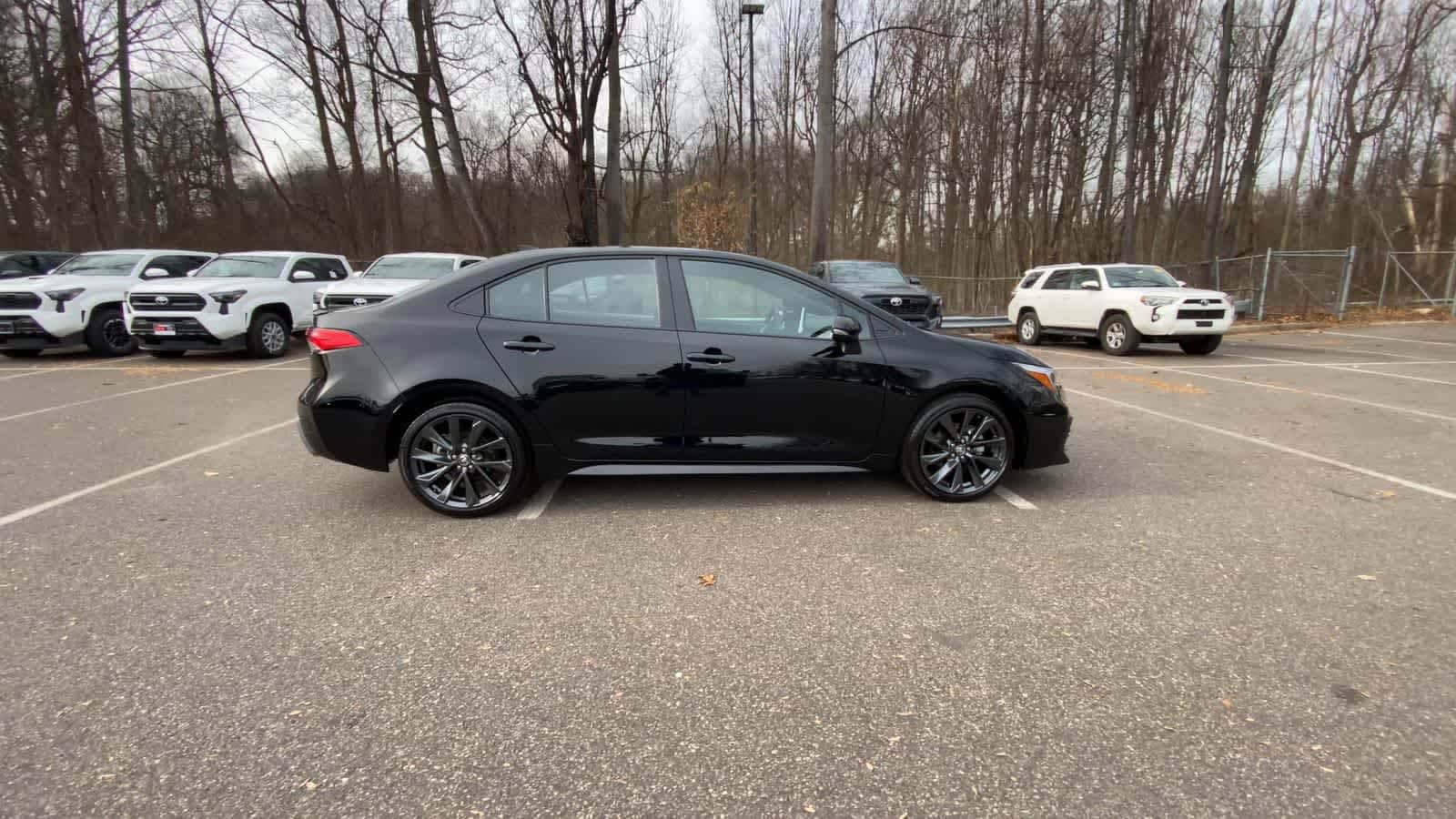 Thumbnail: 2025 Toyota Corolla - 16